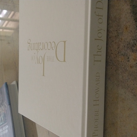 The joy of decorating by Phoebe Howard coffee table book 11 1/2x 9 1/2 - Picture 2 of 7